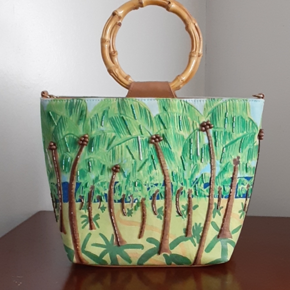 New Island Style Purse w. Extra Mini Bags